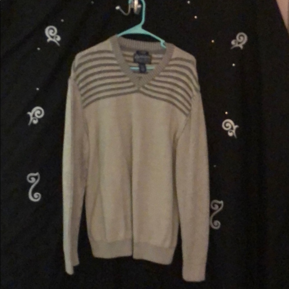 Men's sweater